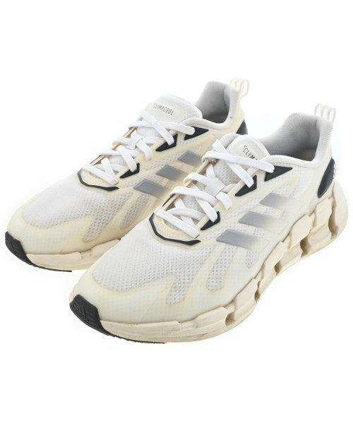 adidas รองเท้าผ้าใบ