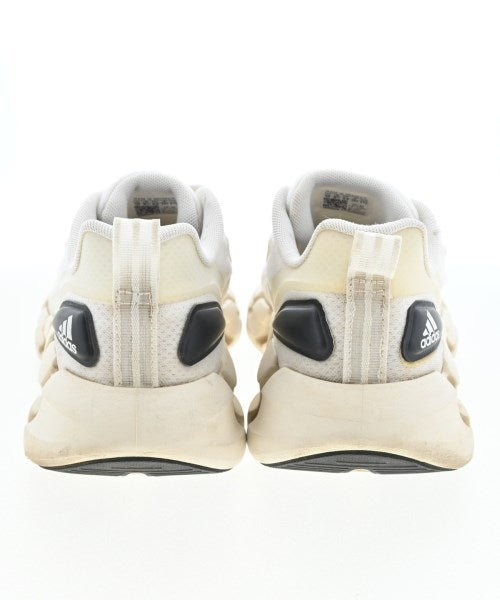 adidas รองเท้าผ้าใบ