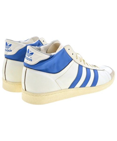 adidas รองเท้าผ้าใบ