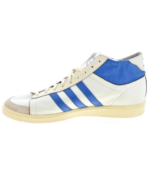 adidas รองเท้าผ้าใบ