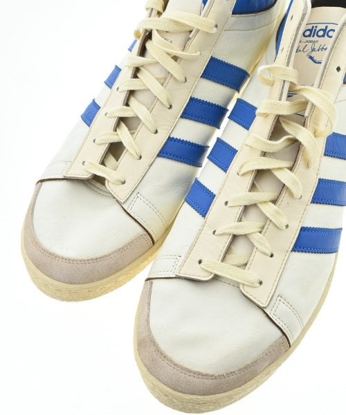 adidas รองเท้าผ้าใบ
