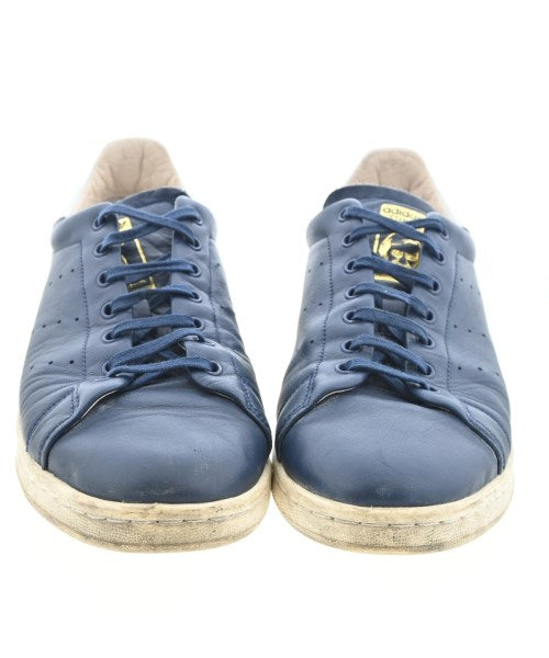 adidas รองเท้าผ้าใบ