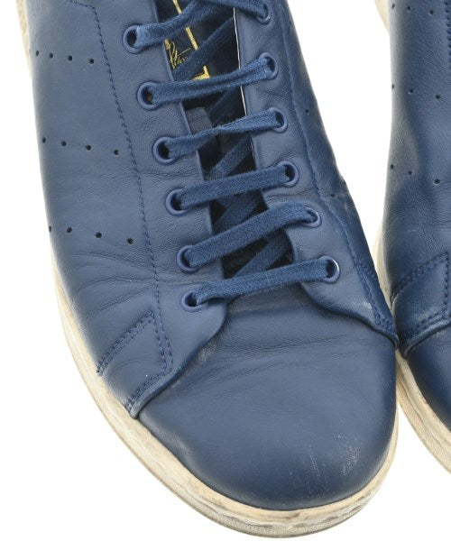 adidas รองเท้าผ้าใบ
