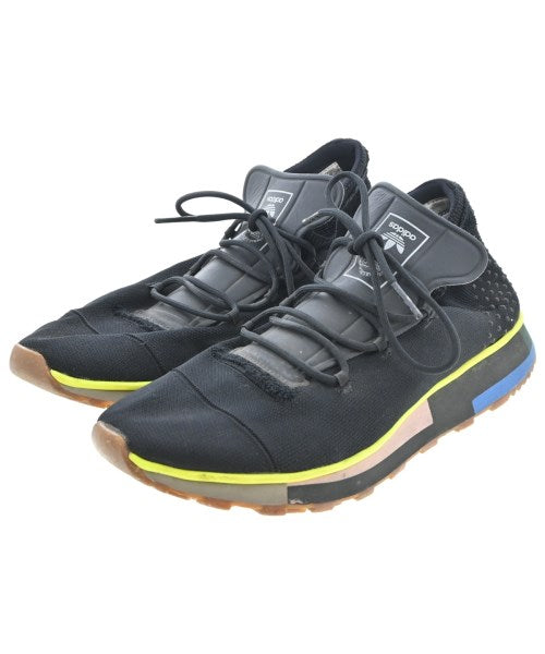 adidas รองเท้าผ้าใบ
