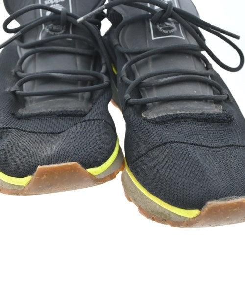 adidas รองเท้าผ้าใบ
