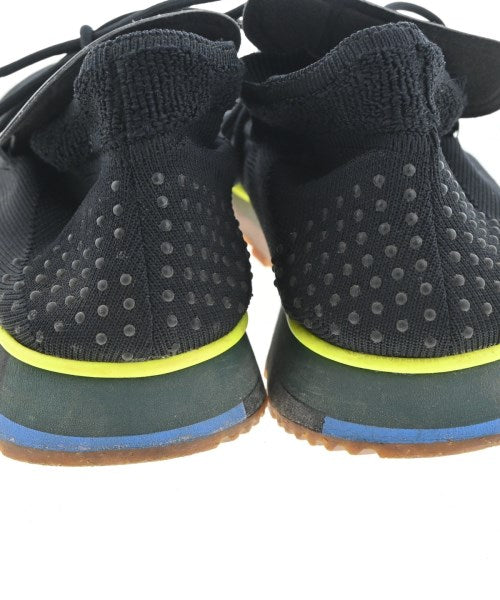 adidas รองเท้าผ้าใบ