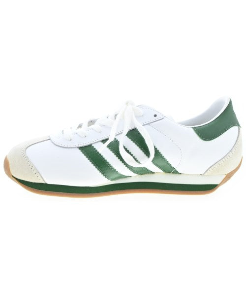 adidas รองเท้าผ้าใบ
