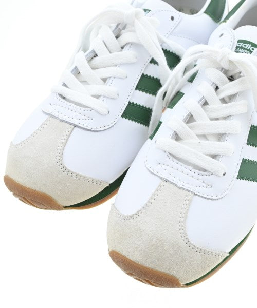 adidas รองเท้าผ้าใบ