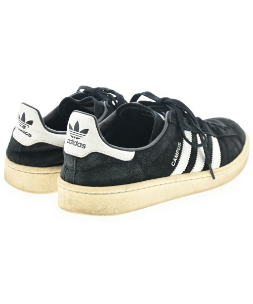 adidas รองเท้าผ้าใบ