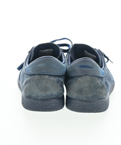 adidas รองเท้าผ้าใบ