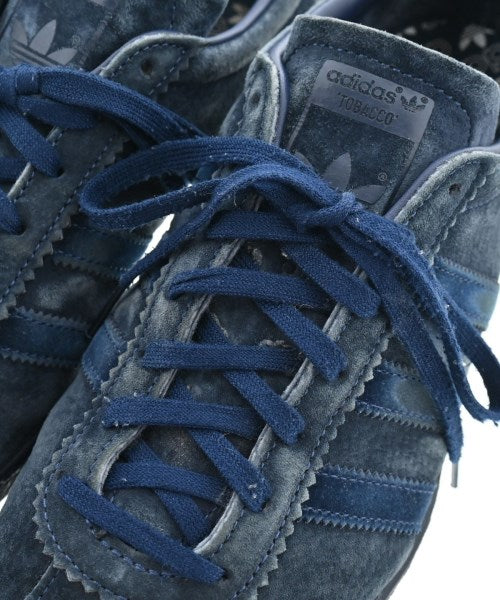 adidas รองเท้าผ้าใบ