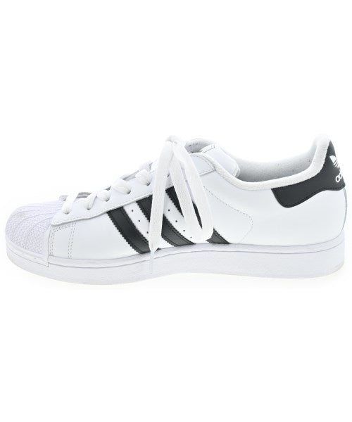 adidas รองเท้าผ้าใบ