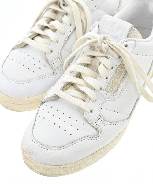 adidas รองเท้าผ้าใบ