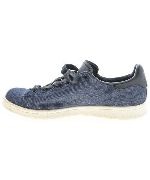 adidas รองเท้าผ้าใบ