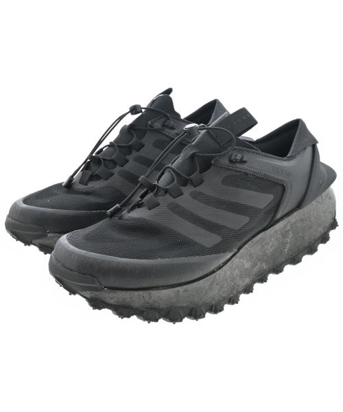 adidas รองเท้าผ้าใบ