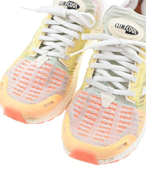 adidas รองเท้าผ้าใบ