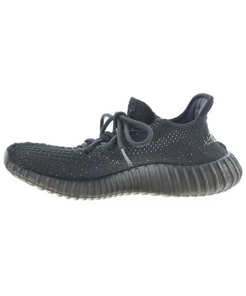 adidas รองเท้าผ้าใบ
