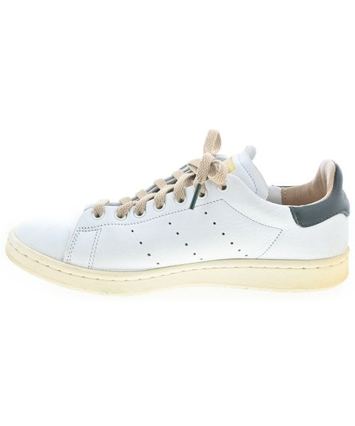 adidas รองเท้าผ้าใบ