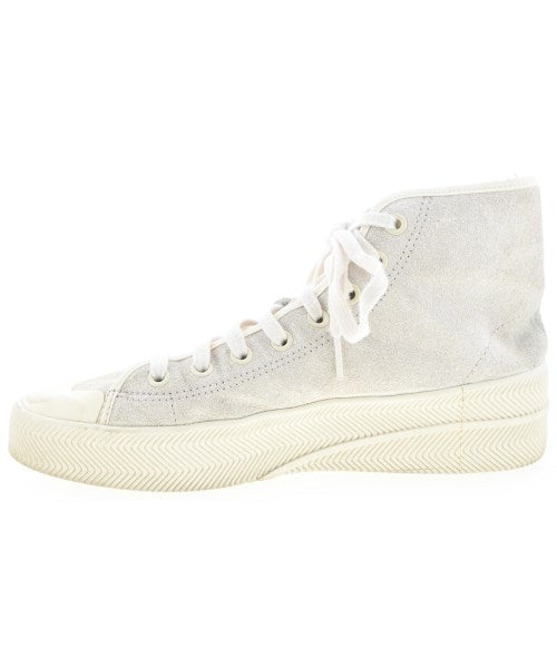 adidas รองเท้าผ้าใบ