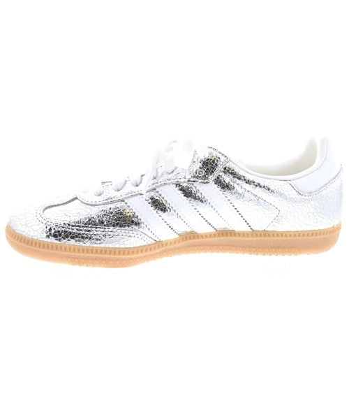 adidas รองเท้าผ้าใบ