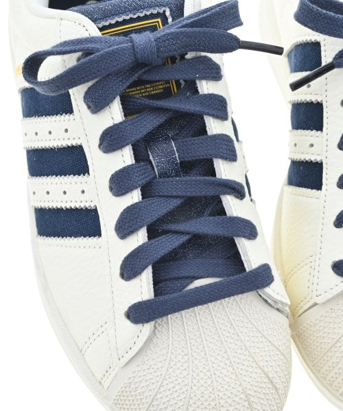 adidas รองเท้าผ้าใบ