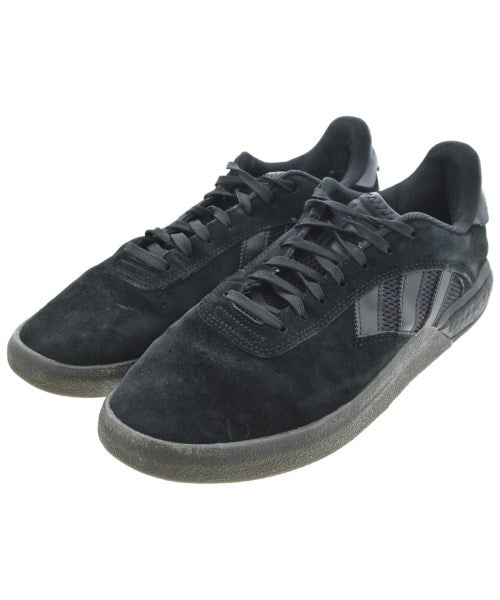 adidas รองเท้าผ้าใบ