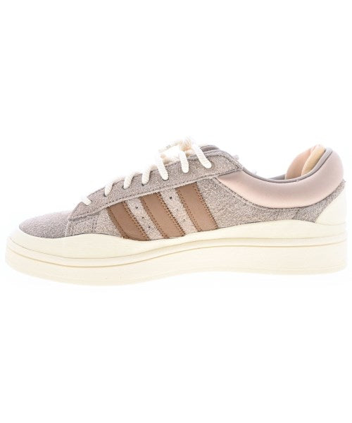 adidas รองเท้าผ้าใบ