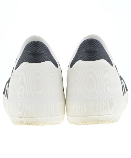 adidas รองเท้า อื่น