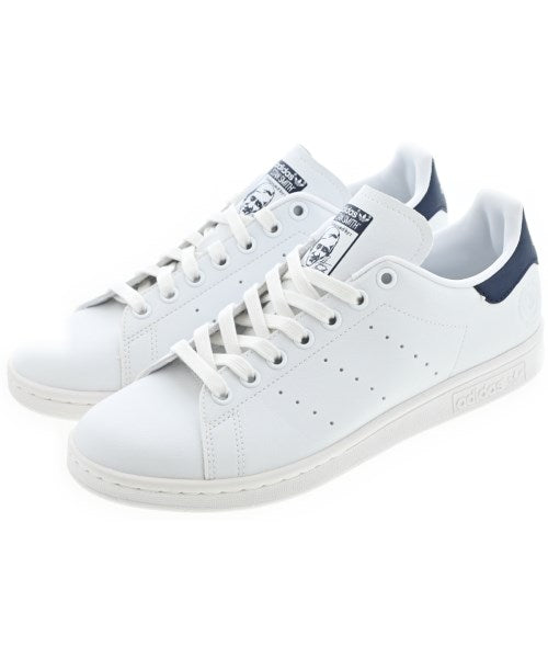adidas รองเท้าผ้าใบ