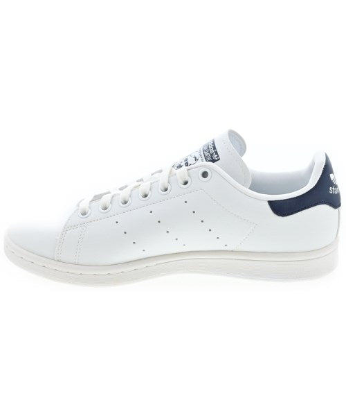 adidas รองเท้าผ้าใบ
