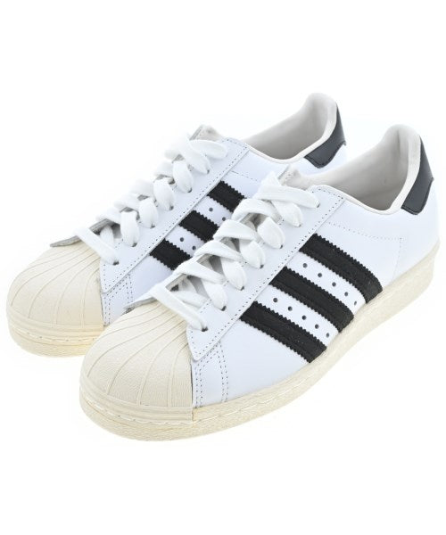 adidas รองเท้าผ้าใบ
