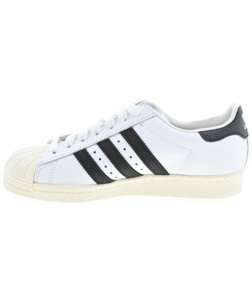 adidas รองเท้าผ้าใบ