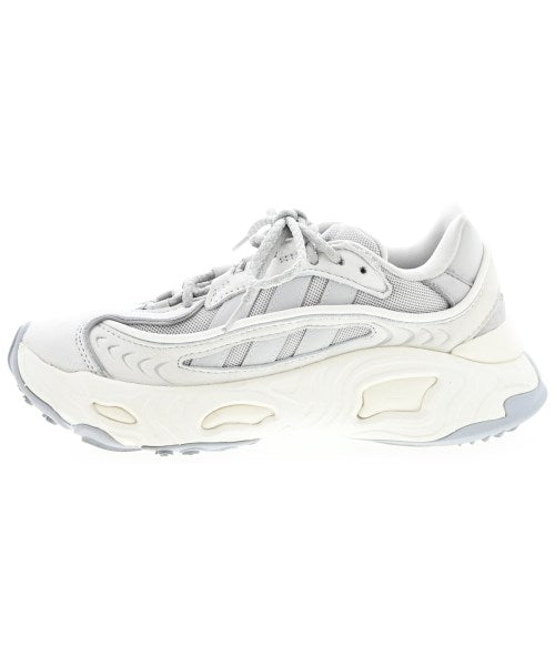 adidas รองเท้าผ้าใบ