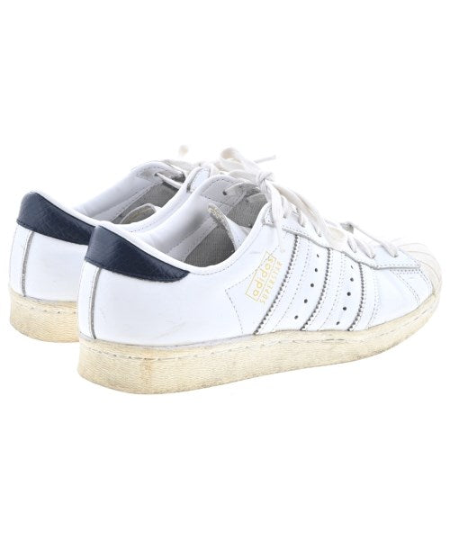 adidas รองเท้าผ้าใบ