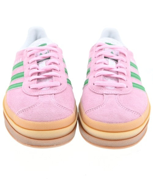 adidas รองเท้าผ้าใบ