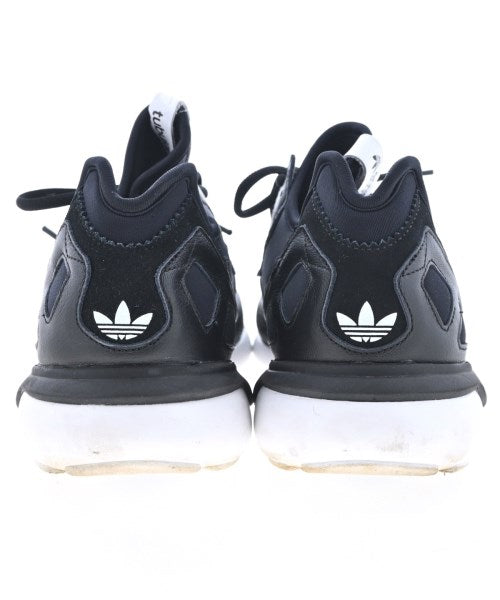 adidas รองเท้าผ้าใบ