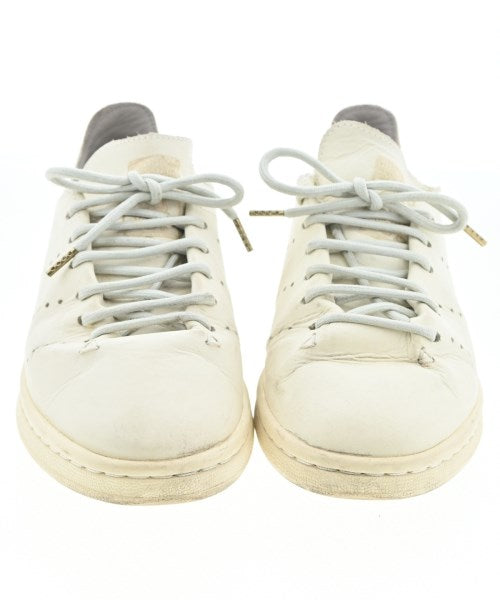 adidas รองเท้าผ้าใบ