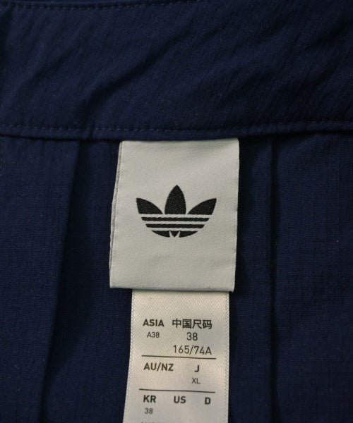 adidas กระโปรงสั้น