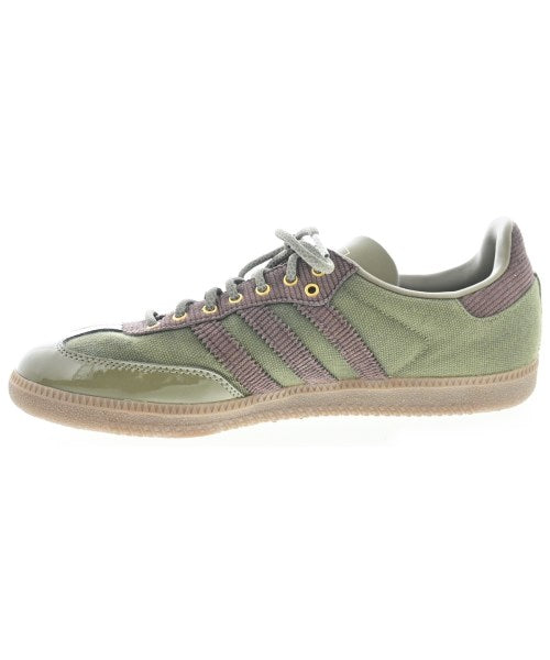 adidas รองเท้าผ้าใบ