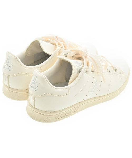 adidas รองเท้าผ้าใบ
