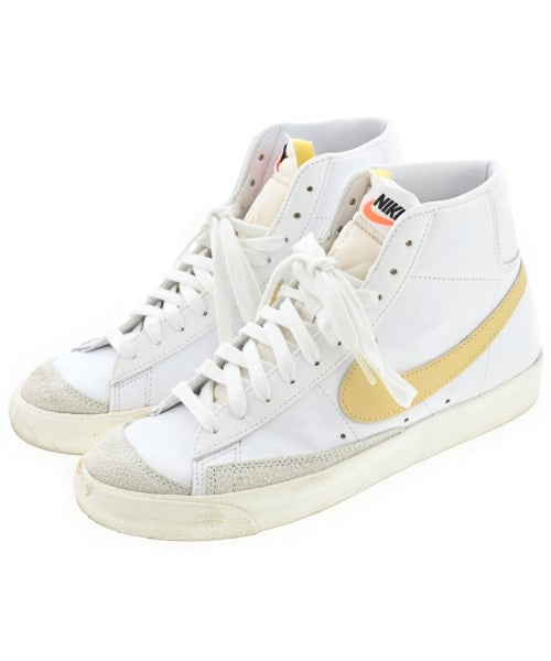 NIKE รองเท้าผ้าใบ
