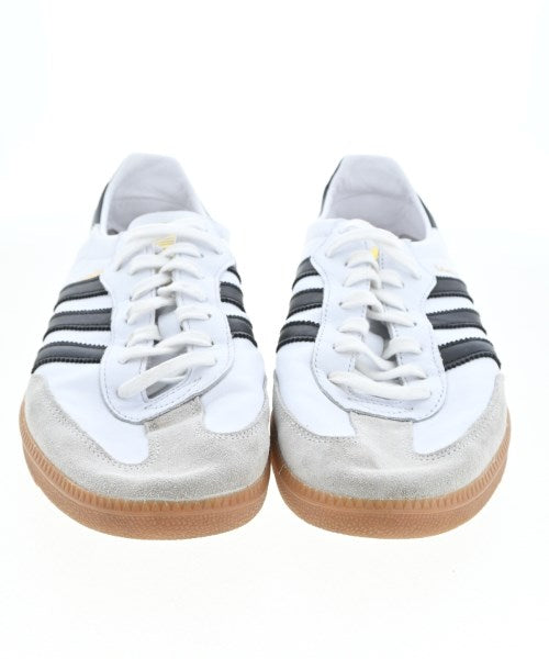 adidas รองเท้าผ้าใบ