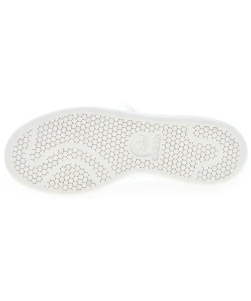 adidas รองเท้าผ้าใบ