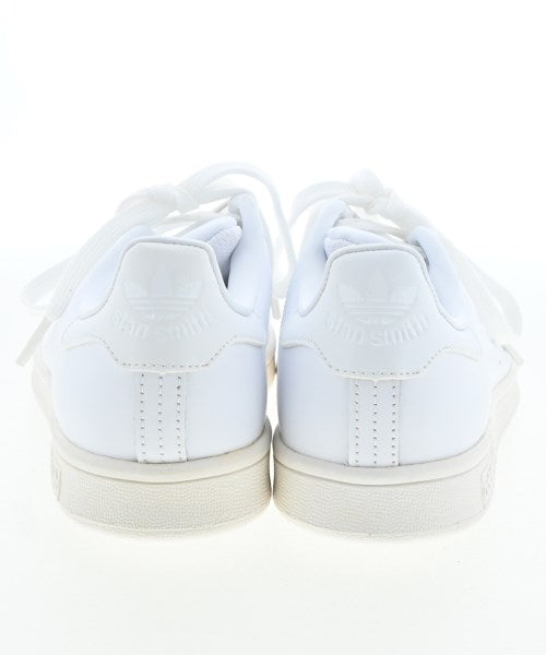 adidas รองเท้าผ้าใบ