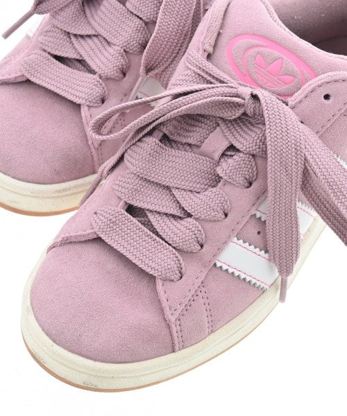 adidas รองเท้าผ้าใบ