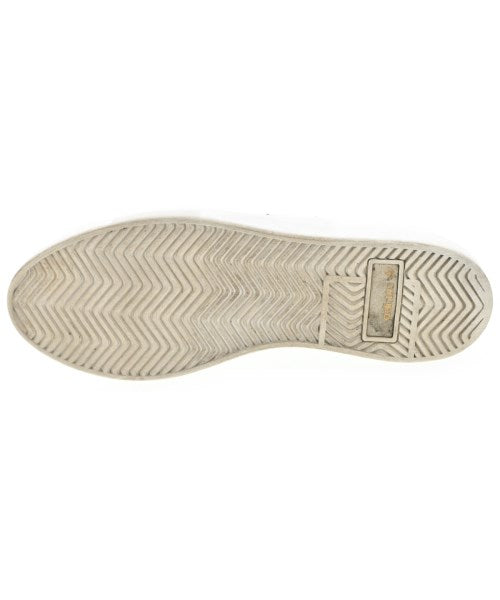 adidas รองเท้าผ้าใบ