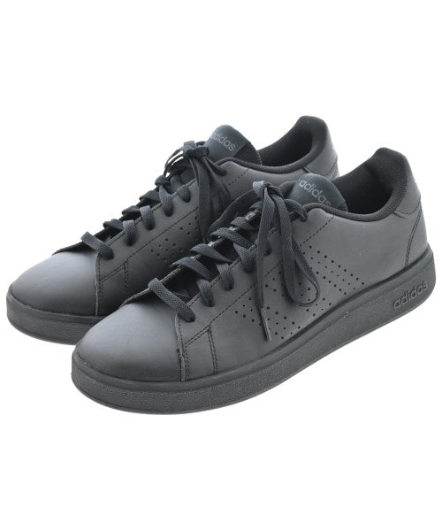 adidas รองเท้าผ้าใบ