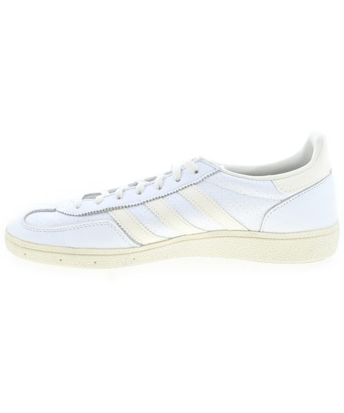 adidas รองเท้าผ้าใบ