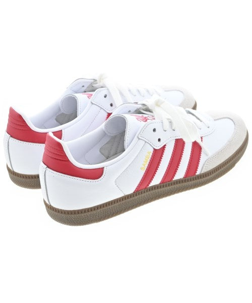 adidas รองเท้าผ้าใบ