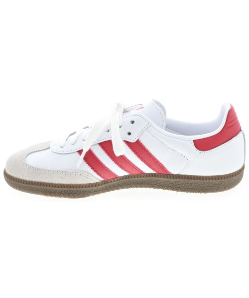 adidas รองเท้าผ้าใบ